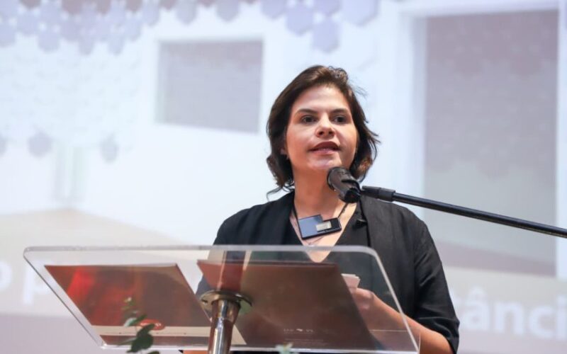 Priscila Krause prestigia reabertura do Centro Cultural Rossini Alves Couto e nova sede da Escola Superior do MPPE