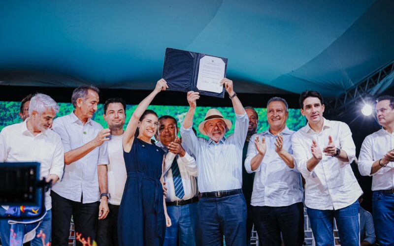 Raquel Lyra e Lula inauguram Barragem Panelas II e anunciam retomada de Igarapeba após mais de 10 anos de espera