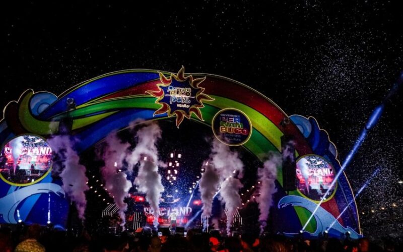 Festival Pernambuco Meu País Verão impulsiona turismo e projeta quase 96% de ocupação hoteleira em São José da Coroa Grande