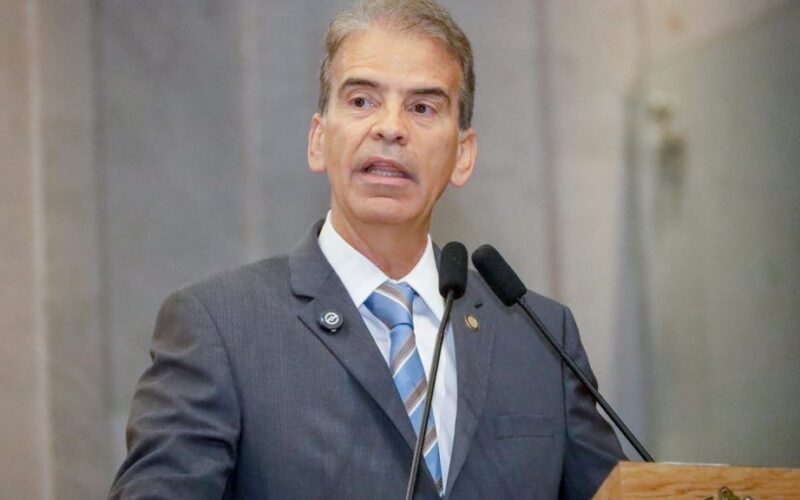 Coronel Alberto Feitosa coloca Comissão de Justiça à disposição de cidades atingidas pelas chuvas