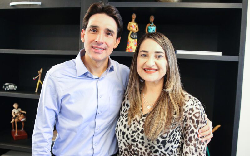 Republicanos lança Aline Mariano como candidata a deputada federal