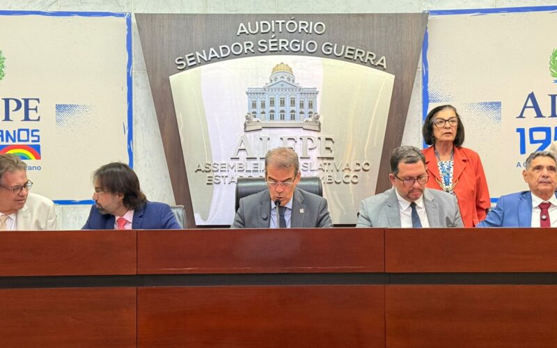 Audiência pública na Assembleia Legislativa de Pernambuco cria grupo de trabalho para debater novas regras da CNH